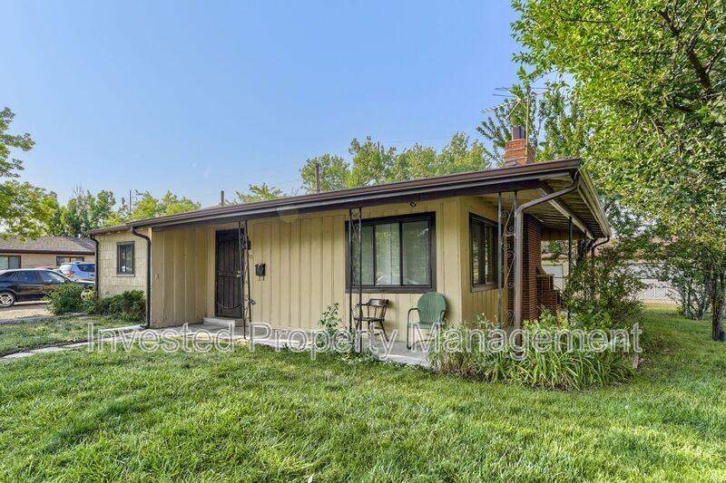 5410 E Asbury Ave - Photo 2 of 15