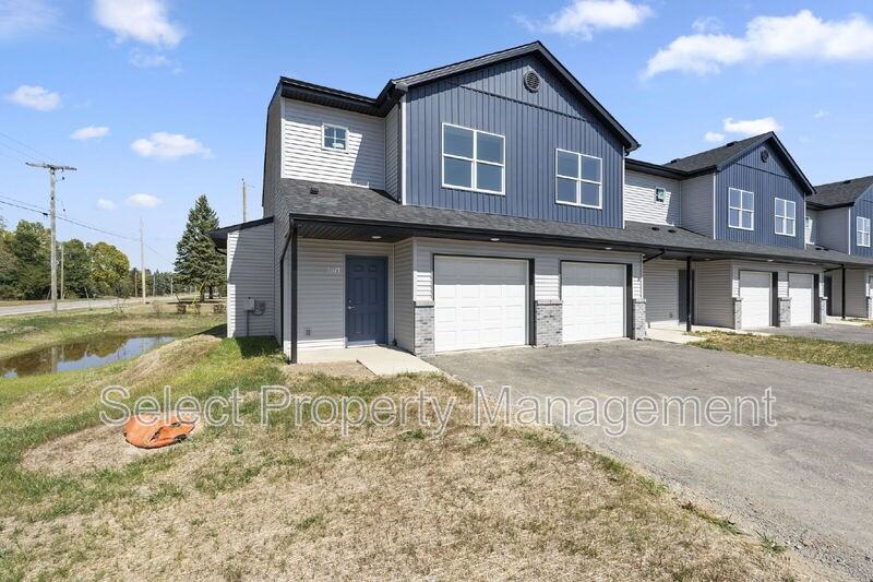 7101 Homestead Rd - Photo 3 of 41