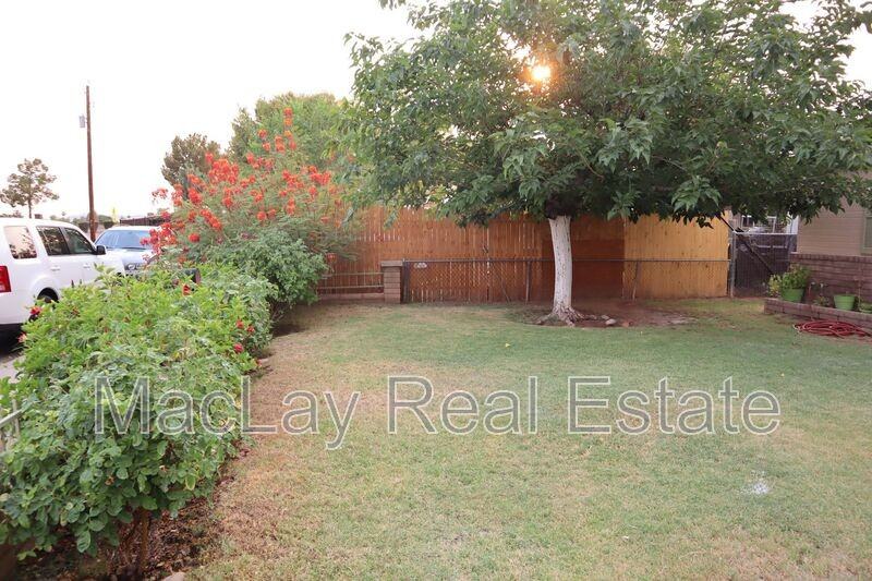 408 W Elgin St - Photo 5 of 15