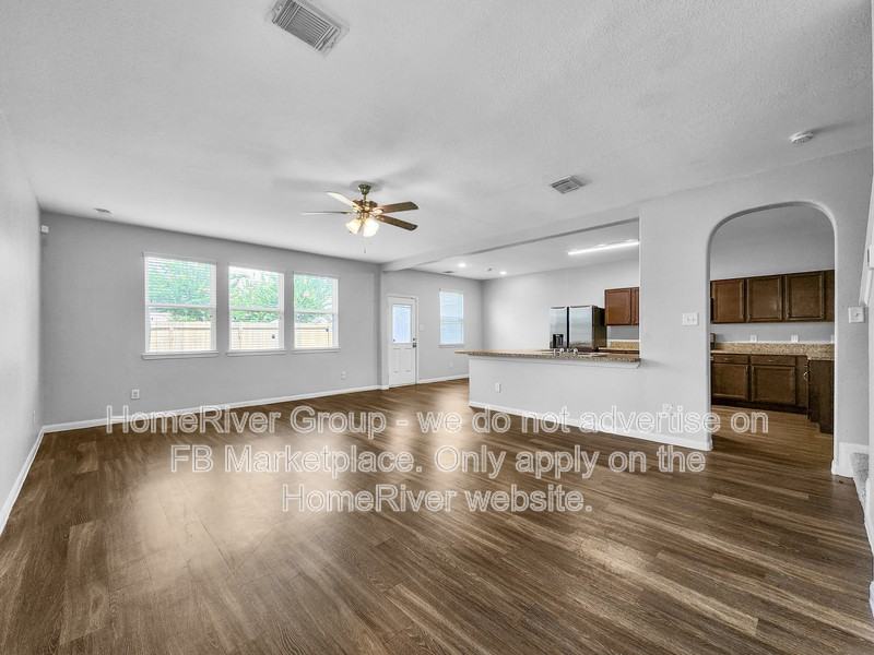 10311 Urban Oak Trl - Photo 7 of 29