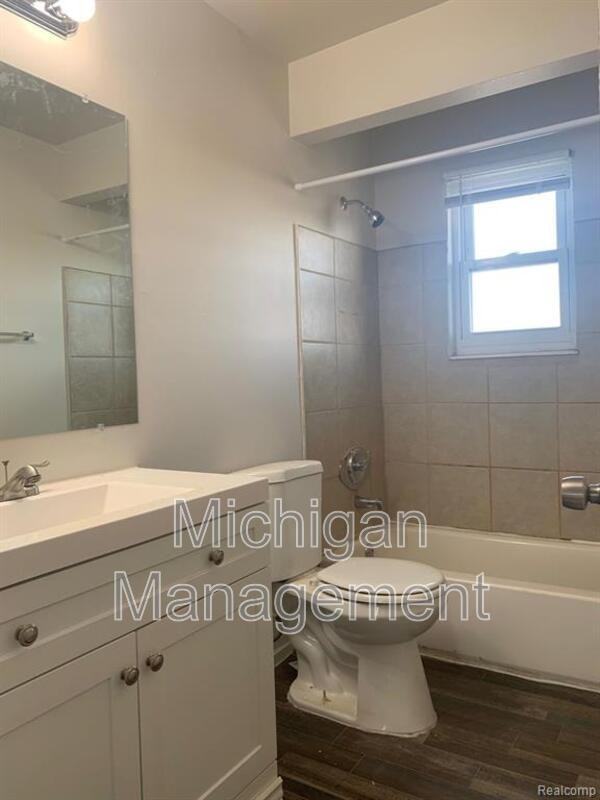 19220 Wick Rd #221 - Photo 5 of 13