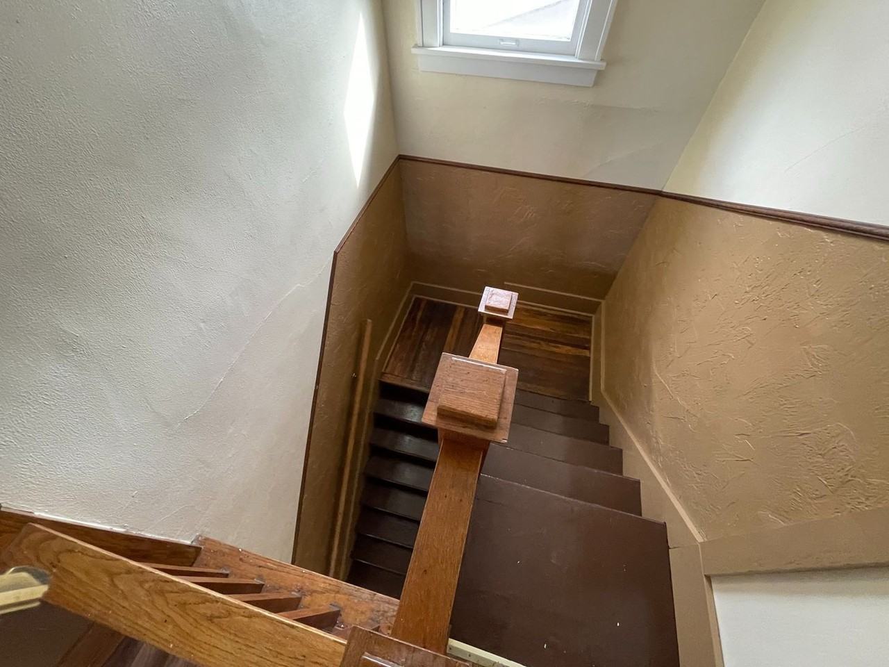 801 W 5th Ave - Photo 6 of 16