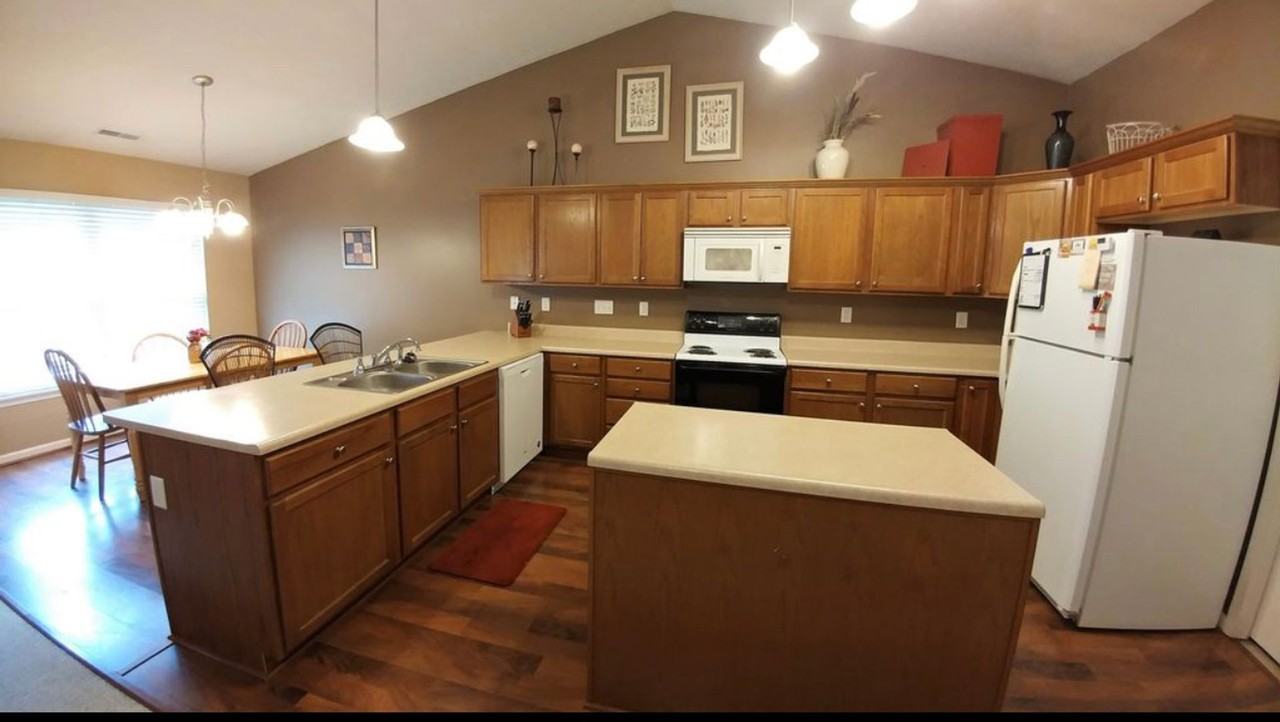 3650 Ellison Dr - Photo 2 of 20