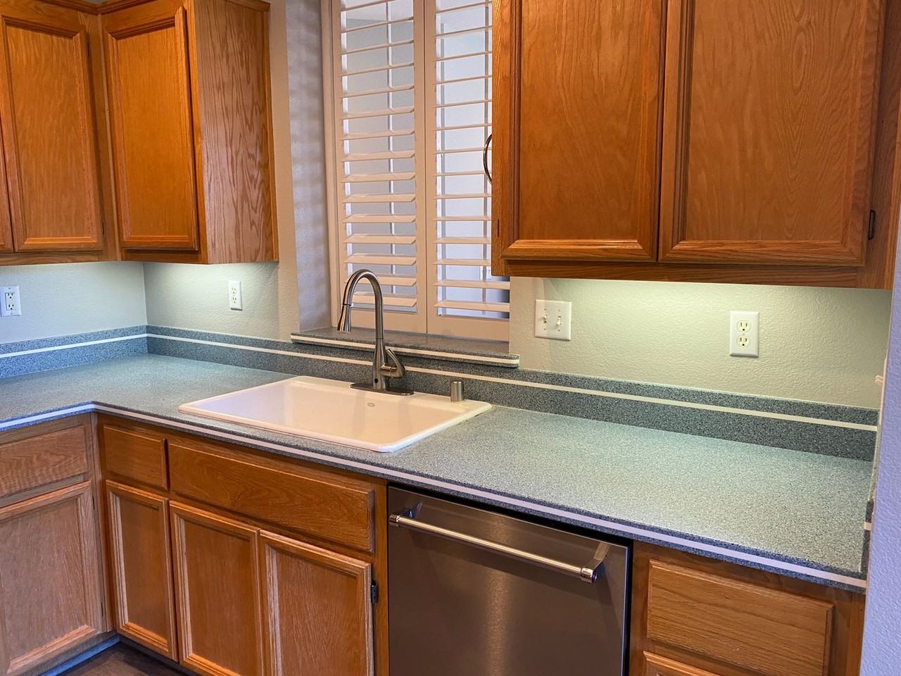 314 Ballymore Cir - Photo 6 of 15