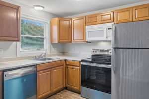 featured image of 418 Main St