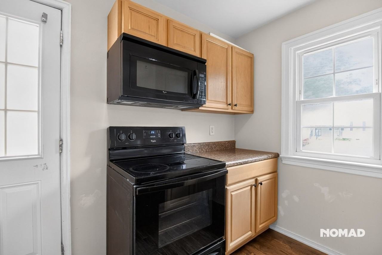 9 Chowan Dr - Photo 2 of 36