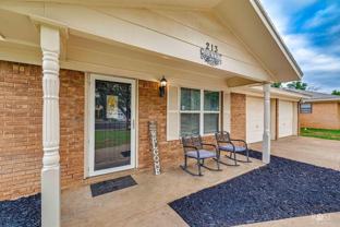 213 Twin Oaks Dr - Photo 1 of 1