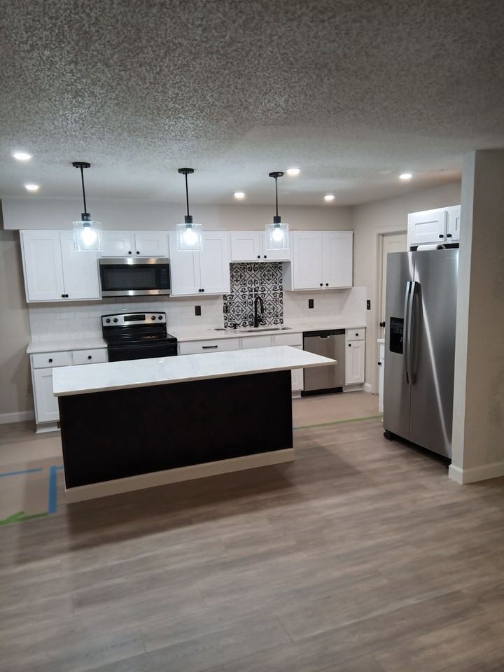 5012 Creekwood Ter #5014 - Photo 5 of 7