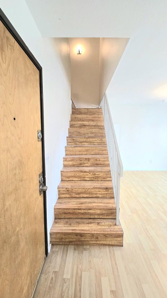 2251 Crenshaw Blvd #8 - Photo 7 of 21