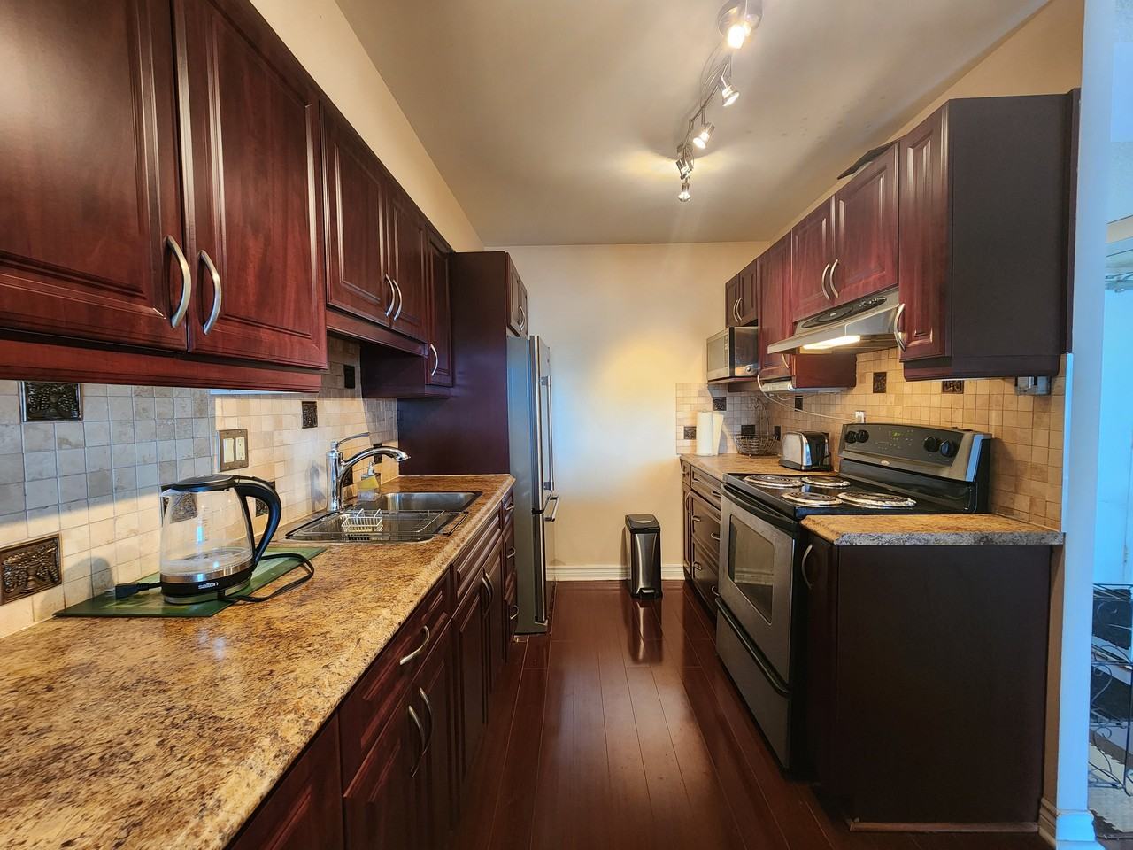10 Martha Eaton Way #1609 - Photo 5 of 15