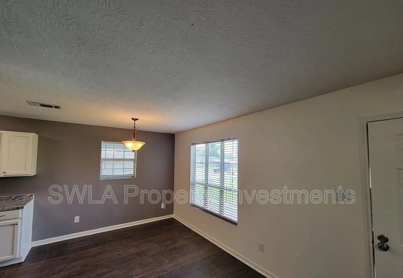 614 Sally Mae St - Photo 3 of 10