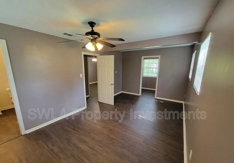 614 Sally Mae St - Photo 6 of 10