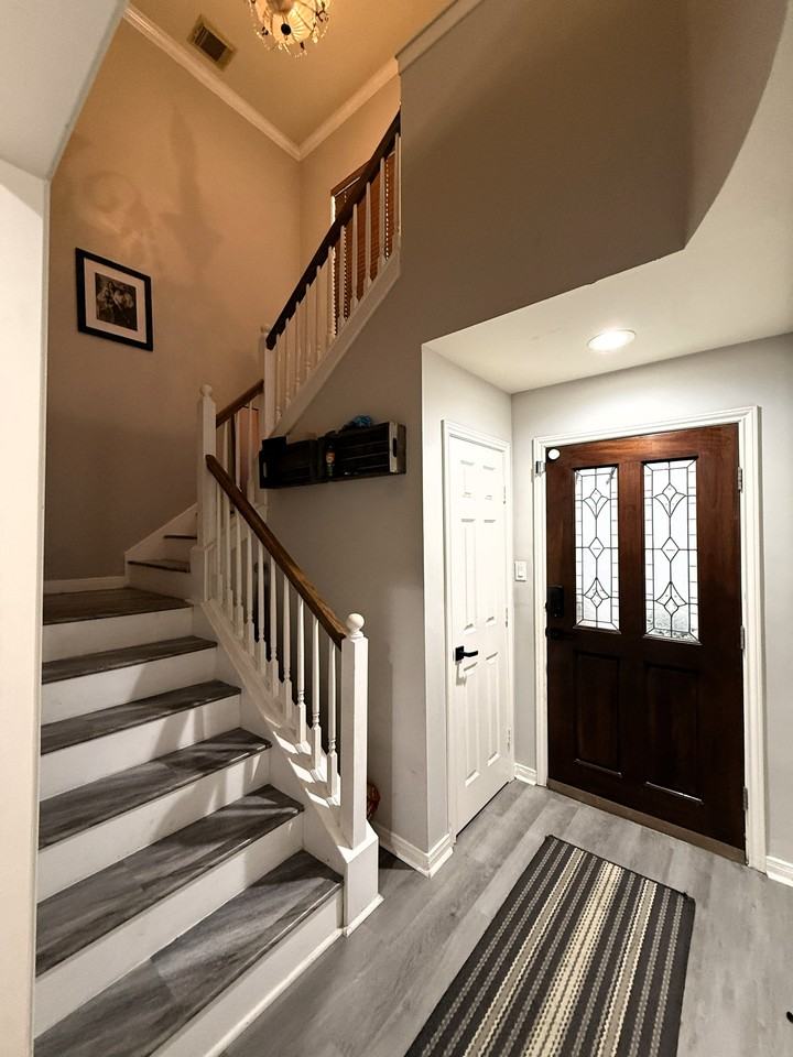 2248 La Branch St - Photo 7 of 32
