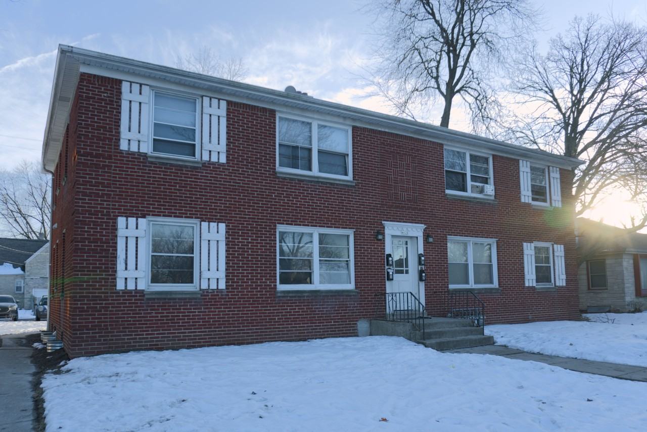 4453 W Capitol Dr #3