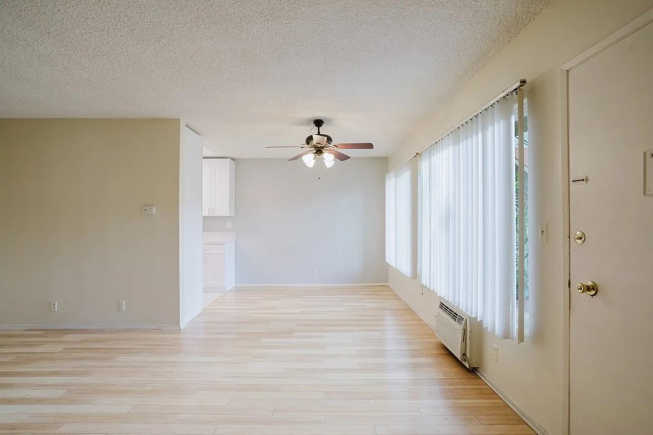 2203 N Verdugo Rd #2 - Photo 5 of 14