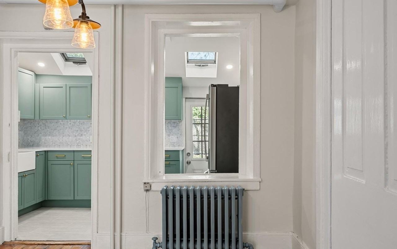 25 W Durham St - Photo 6 of 14