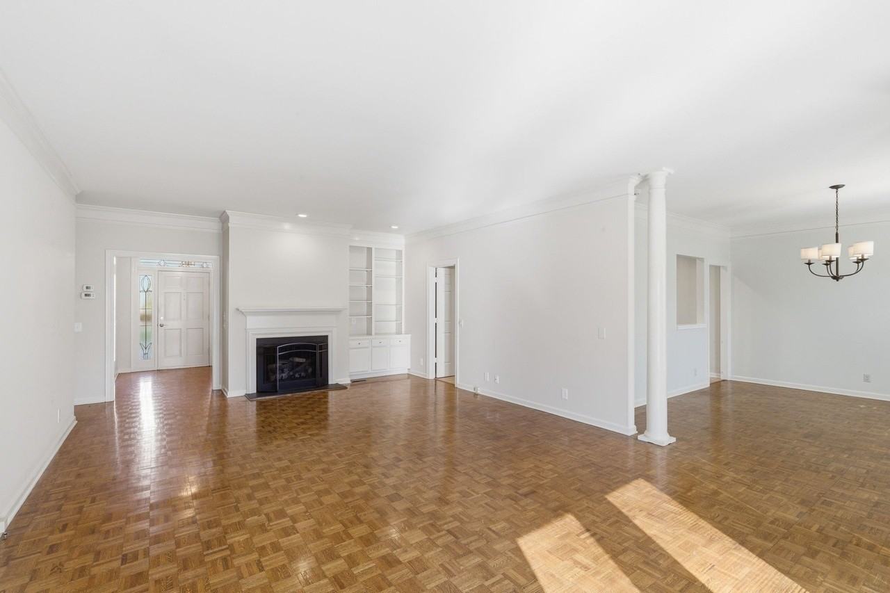 116 Longwood Pl - Photo 5 of 18