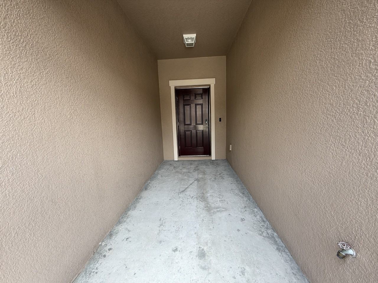 8519 Reedville St - Photo 3 of 33