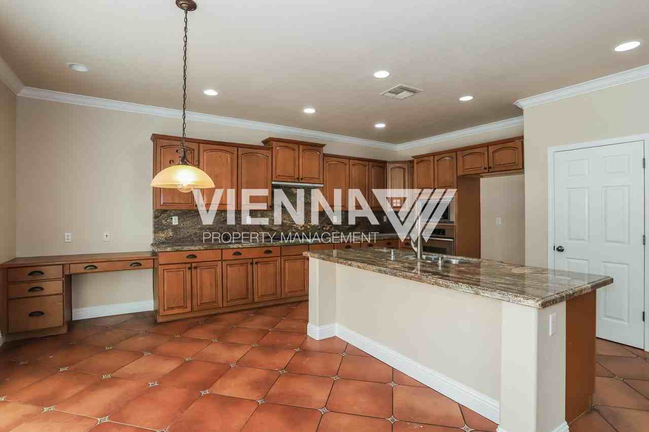 1311 Green Ravine Dr - Photo 5 of 30