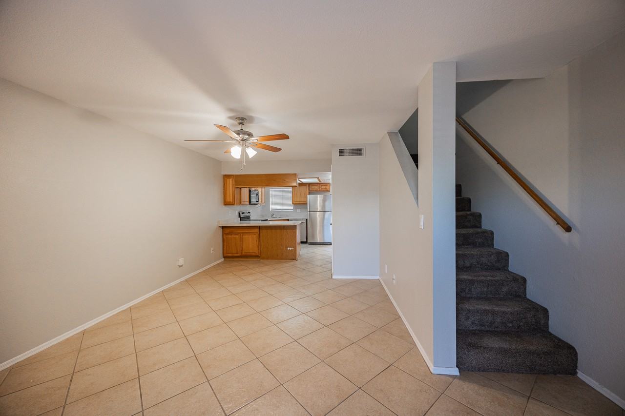 1055 W 5th St #18 - Photo 5 of 24
