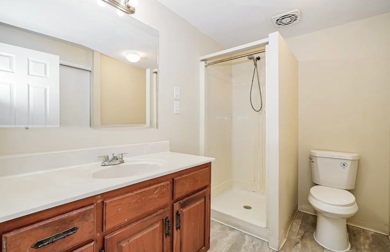 6866 Gilette Dr - Photo 6 of 9