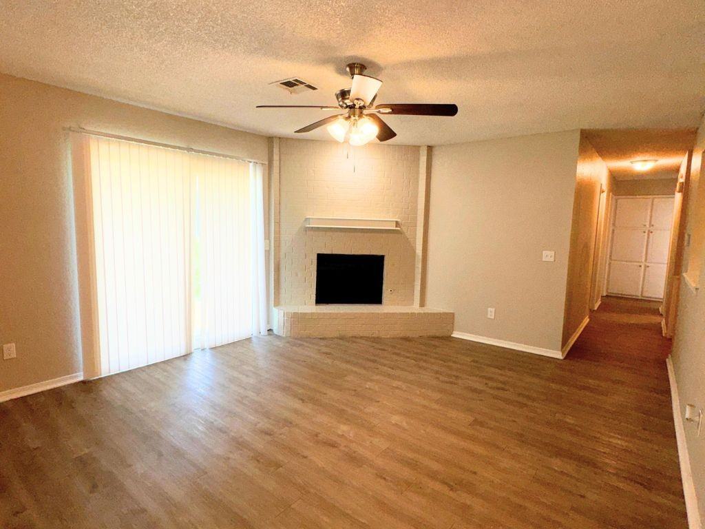 8741 Hillridge Dr - Photo 5 of 21