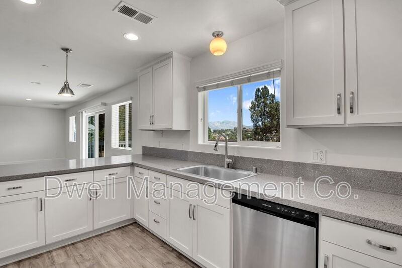 11872 Almond Joy Ct - Photo 5 of 30