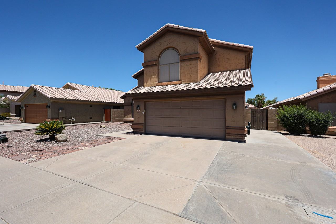 4616 E Summerhaven Dr - Photo 2 of 45