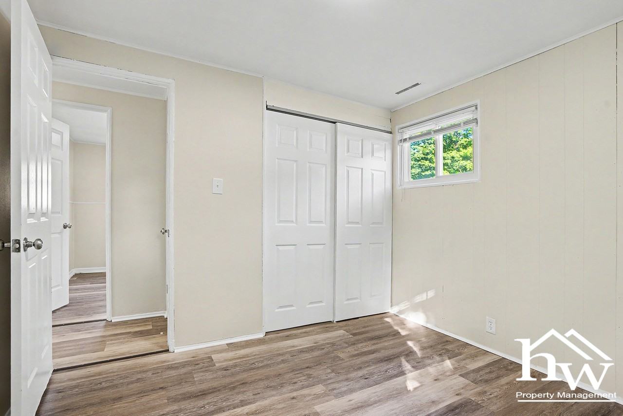 804 Golfview Ln - Photo 6 of 15