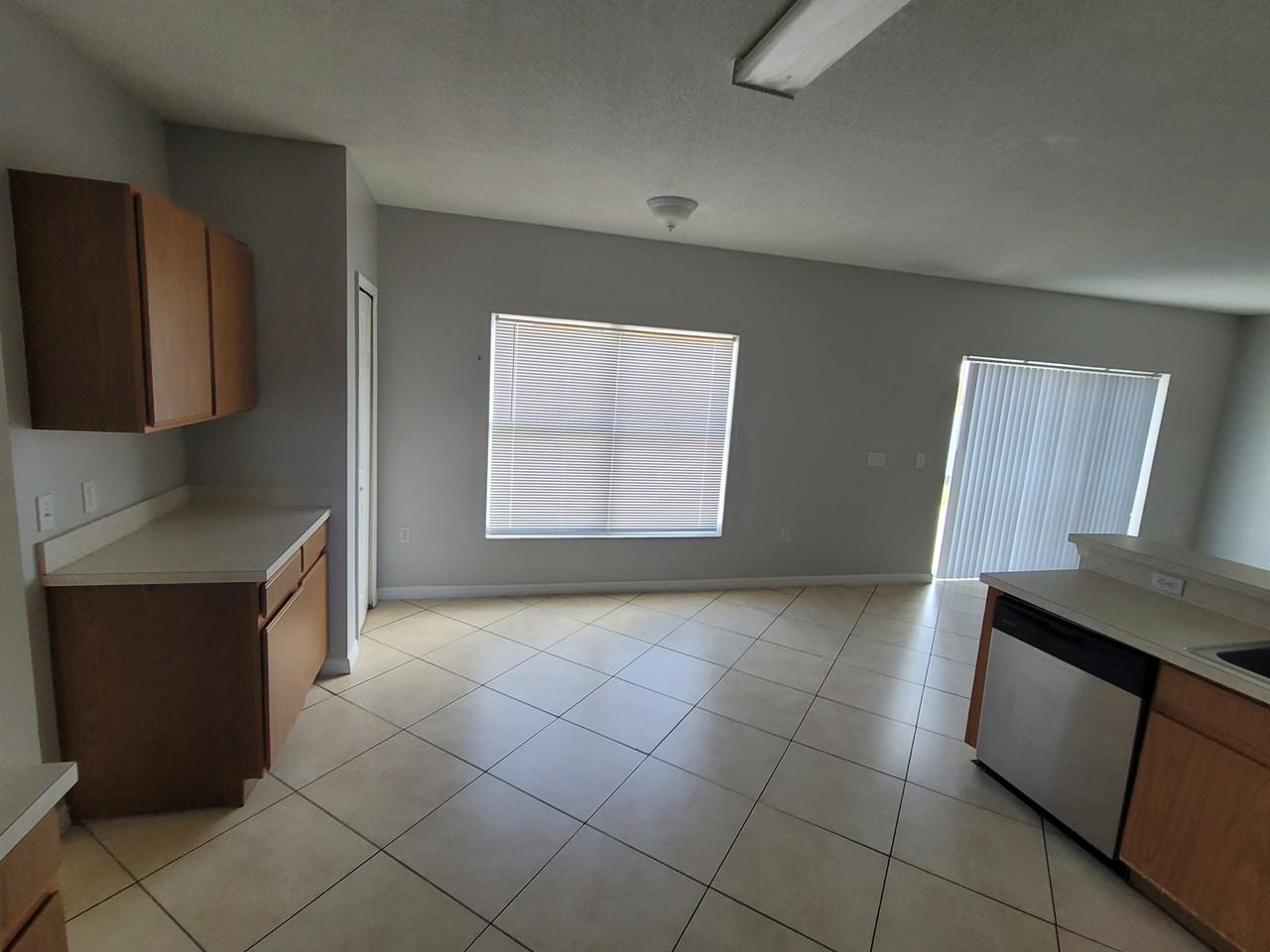 319 Alegriano Ct - Photo 6 of 17