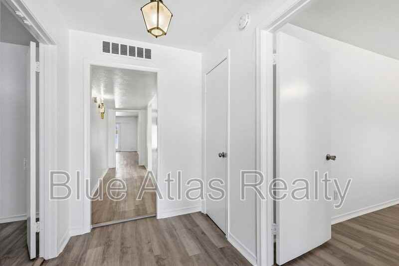 7747 Dentcrest Dr - Photo 3 of 19