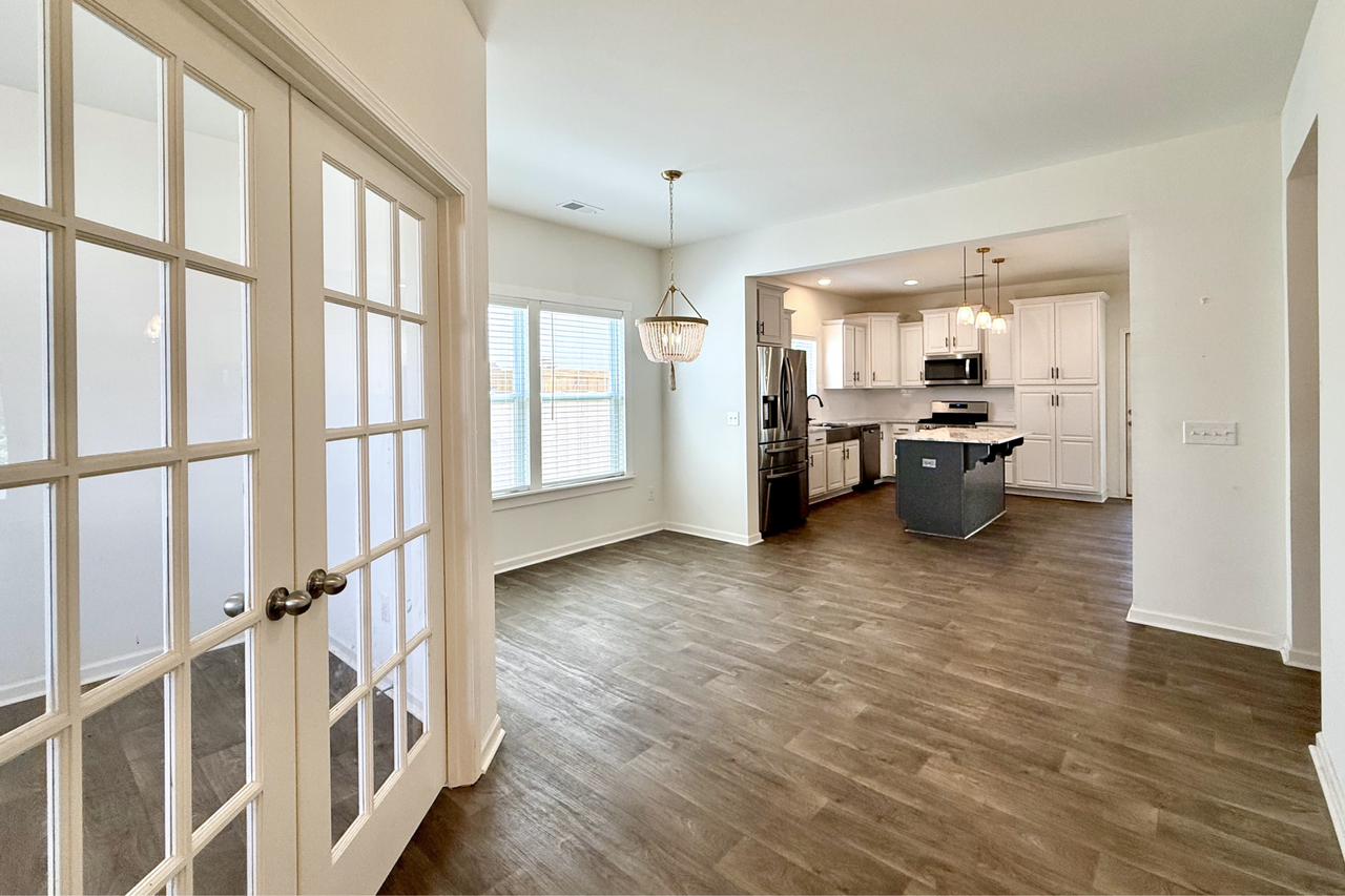 421 Fox Sparrow Ct - Photo 3 of 29