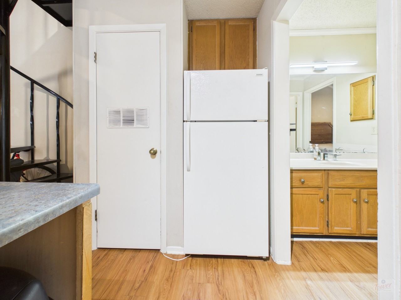 1905 San Gabriel St #206 - Photo 7 of 16