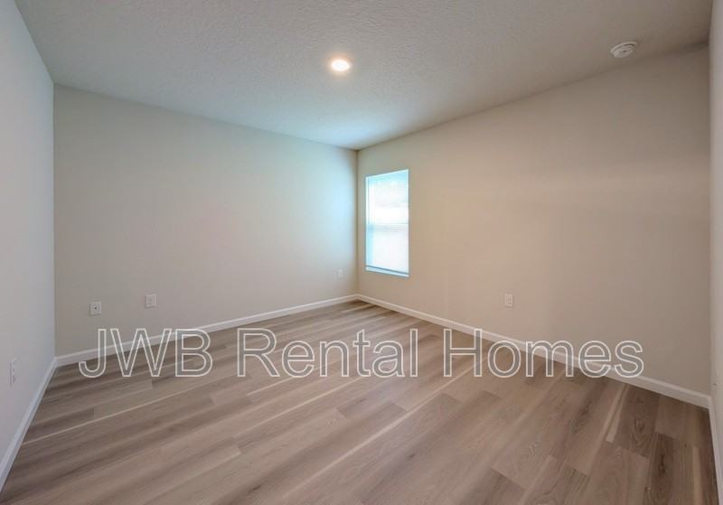 8305 Galveston Ave - Photo 6 of 18