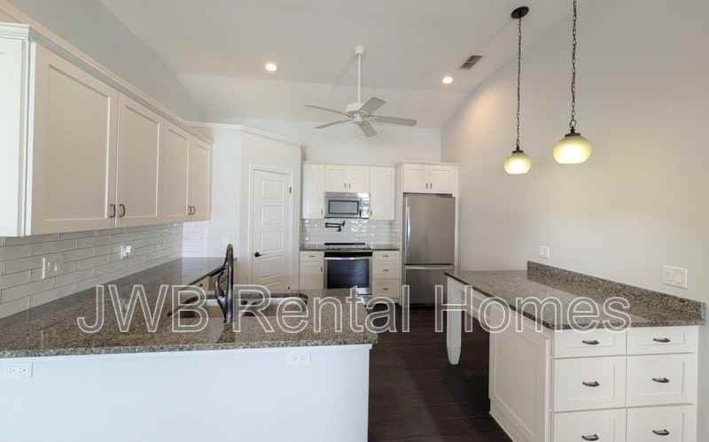 1649 Ocean Pond Ct - Photo 2 of 21