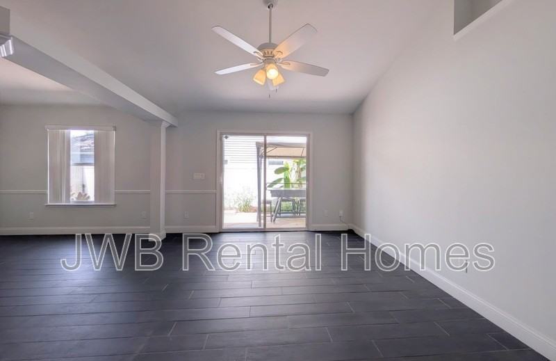 1649 Ocean Pond Ct - Photo 6 of 21