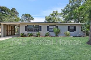 31 W 45th St - Photo 1 of 1