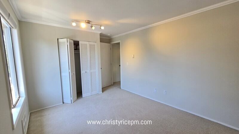 11010 Ne 68th St #627 - Photo 7 of 19