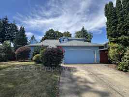 featured image of 1587 Ne 57th Ave