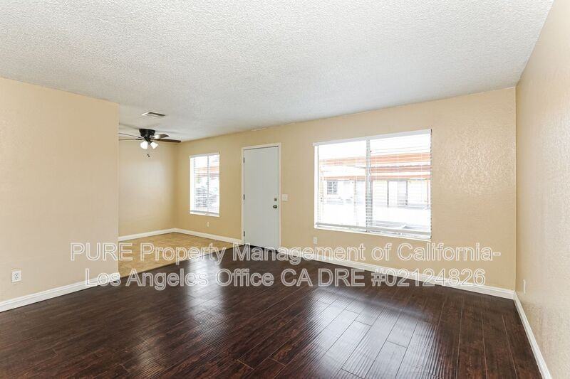 23815 Hemlock Ave #7 - Photo 4 of 19
