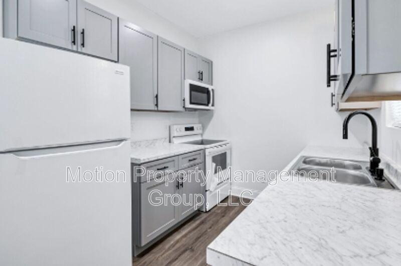 700 Carmen Ave #A2 - Photo 5 of 12