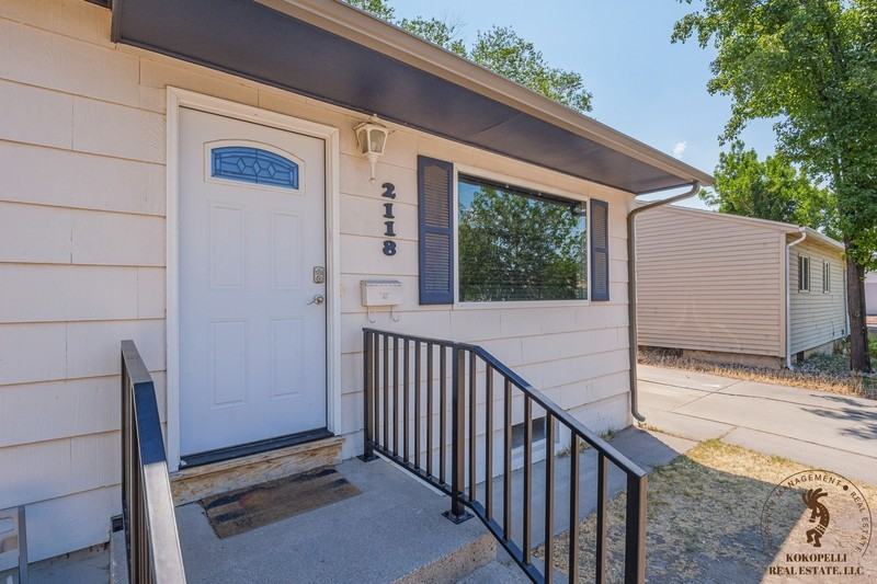 2118 N 22nd St - Photo 2 of 21