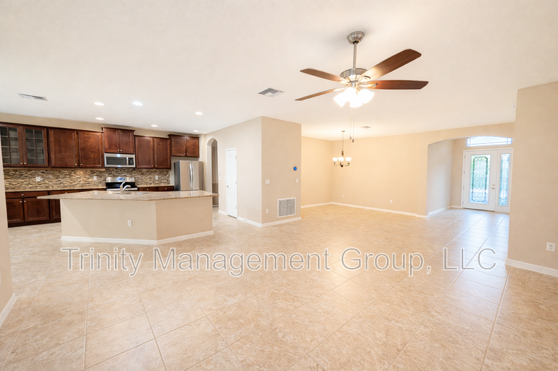 10383 Machrihanish Cir - Photo 4 of 21
