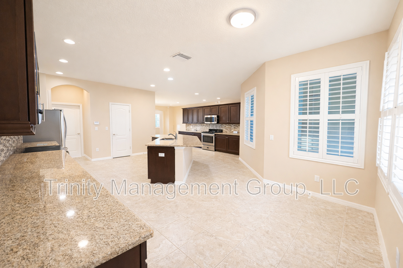 10383 Machrihanish Cir - Photo 5 of 21