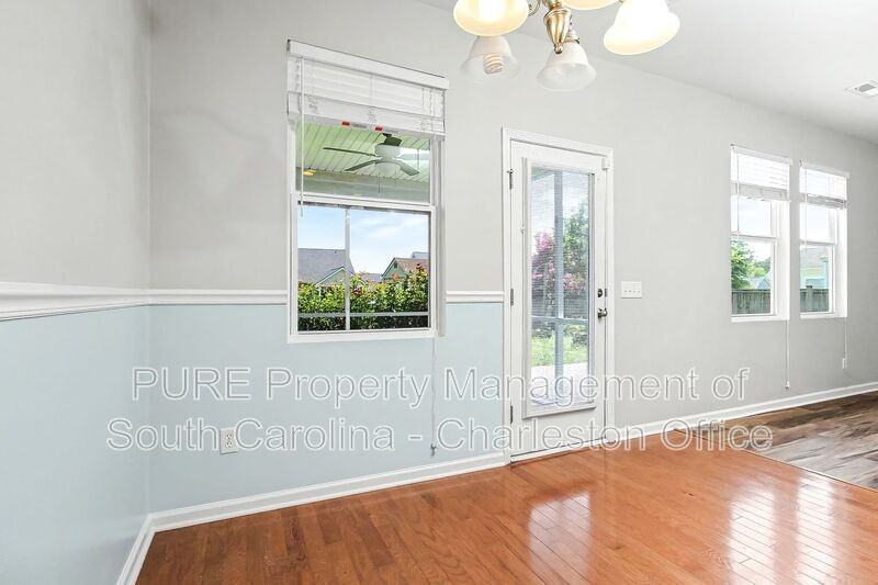 407 Greywood Ln - Photo 6 of 22