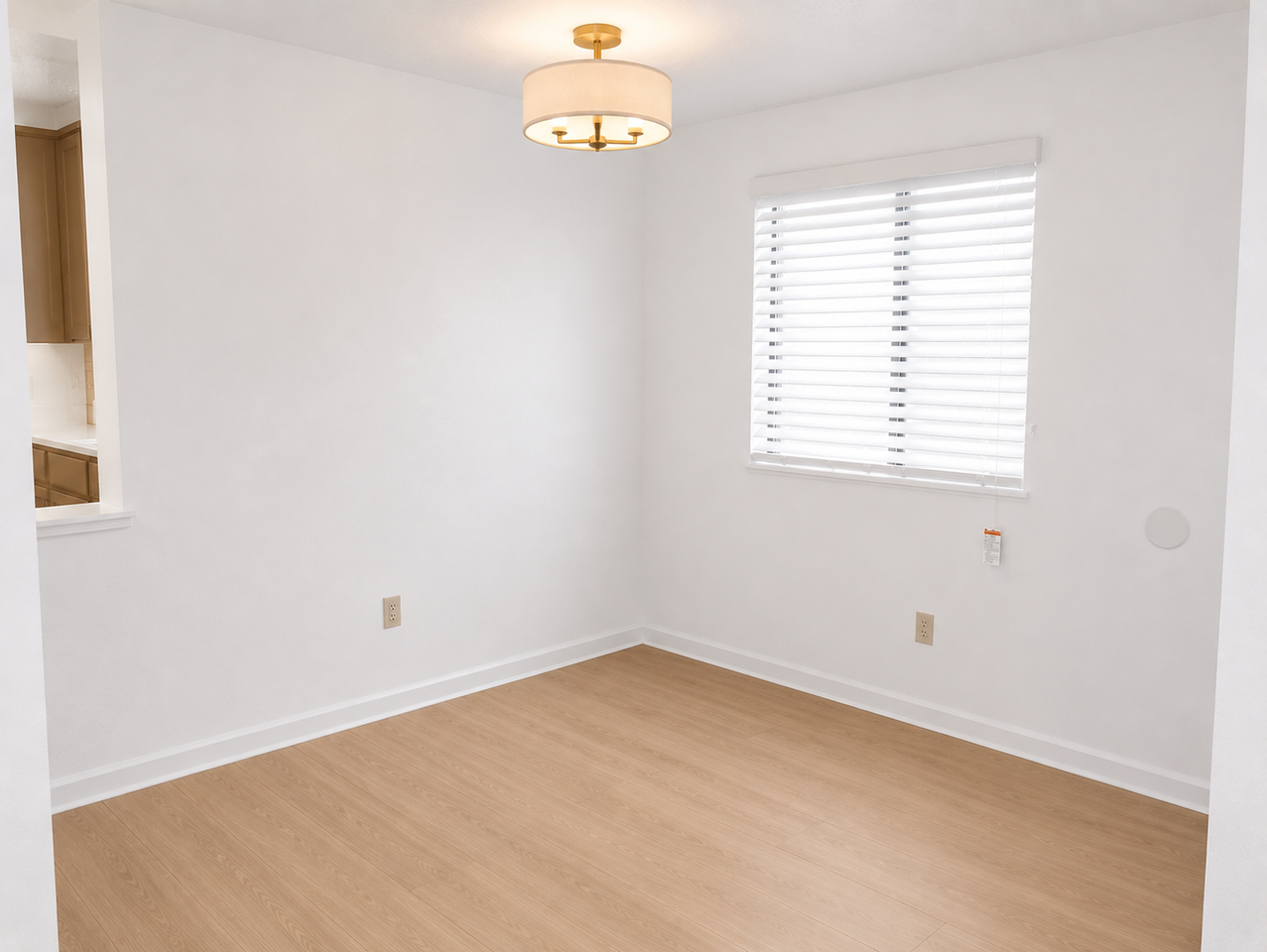 416 Park Place Dr #416 - Photo 2 of 3