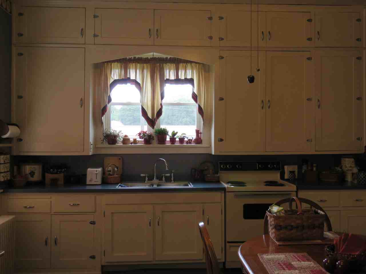 122 E Main St #NA - Photo 4 of 18