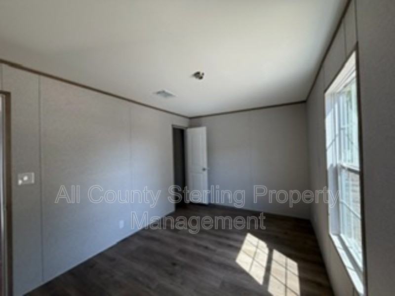 139 Se Perfect Ct - Photo 2 of 12
