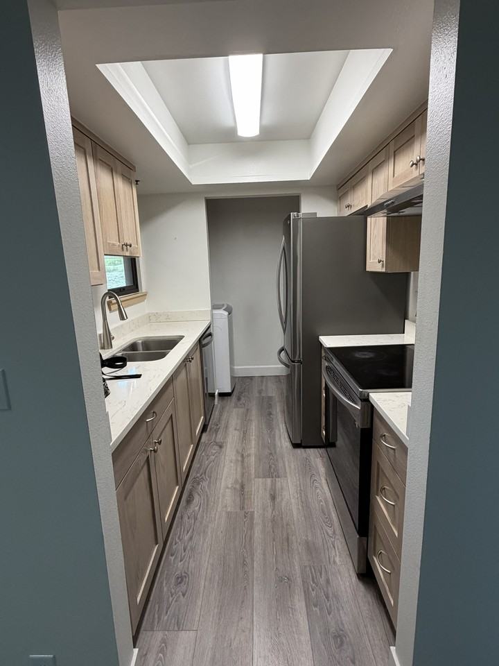 6841 N 2200 W #13L - Photo 2 of 16