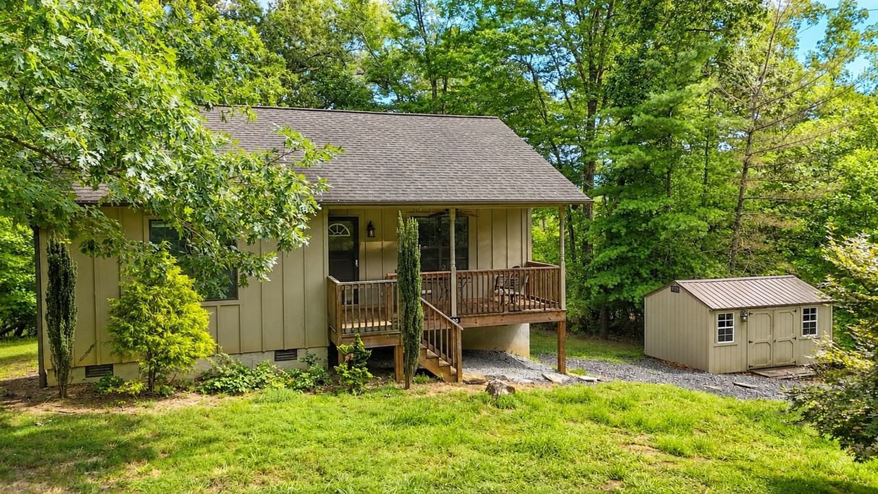 120 Barefoot Ridge Dr #NA - Photo 2 of 14